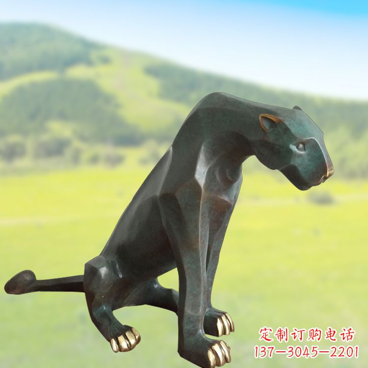 泰安精美铜质豹雕塑精致雕刻,精美外形