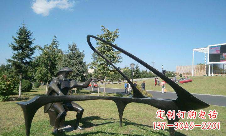 泰安抽象人物弹钢琴铜雕
