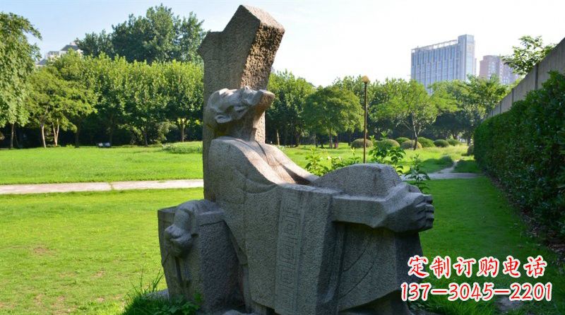 泰安兔雕塑——表达抽象守株待兔的智慧