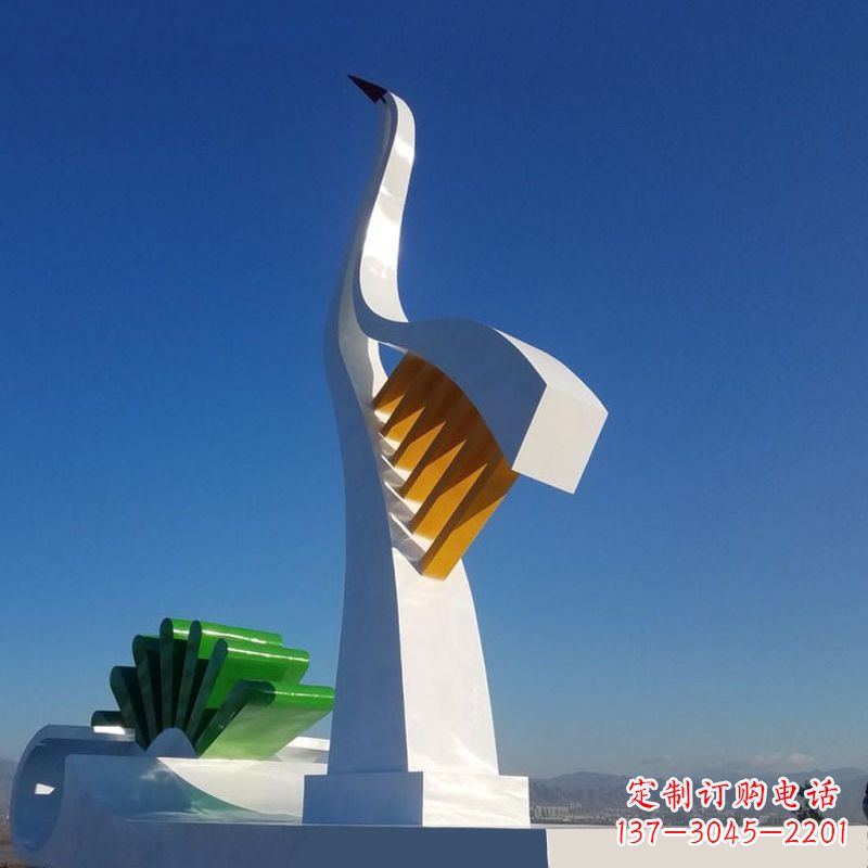 泰安仙鹤雕塑——一种充满传统文化的艺术品