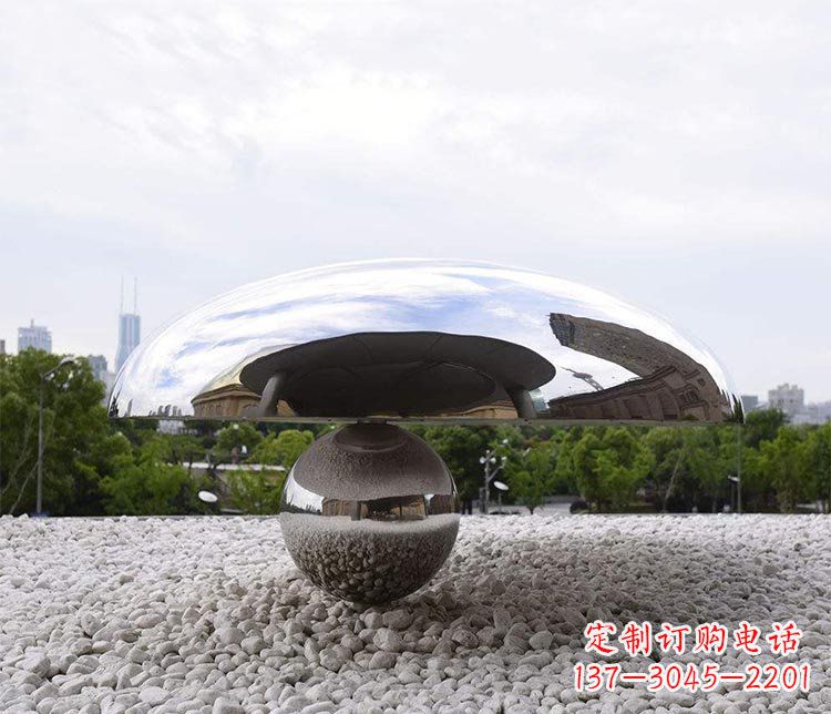 泰安蘑菇的梦想——不锈钢雕塑