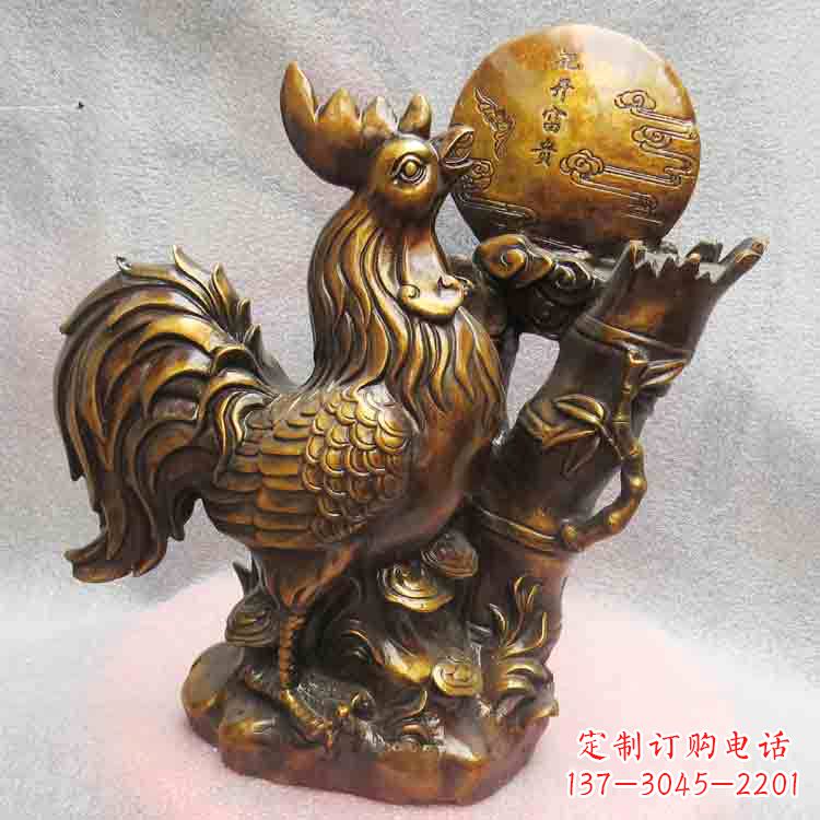 泰安纯铜公鸡雕塑引领生肖动物摆件新风尚