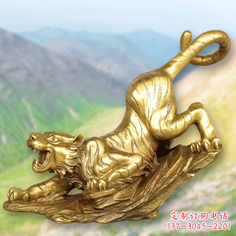 泰安纯铜鎏金老虎下山雕塑,生肖虎动物雕塑摆件
