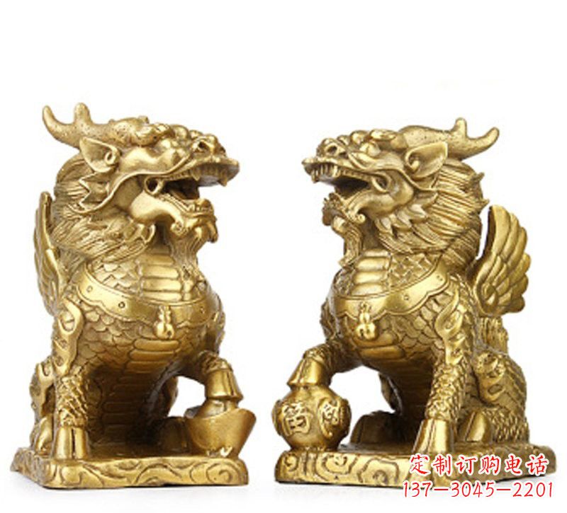 泰安绚丽多彩的纯铜麒麟雕塑