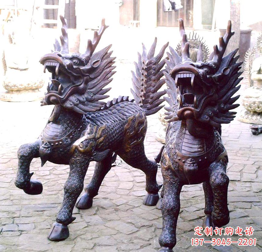 泰安精美纯铜麒麟雕塑