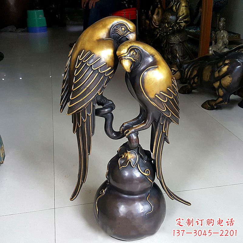 泰安纯铜铸造鹦鹉雕塑