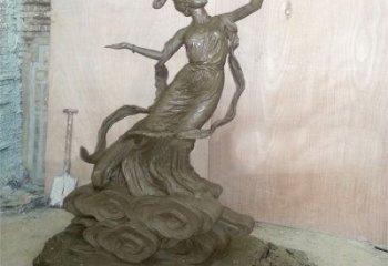泰安“传说中的嫦娥——嫦娥雕塑”