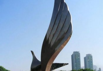 泰安不锈钢翅膀雕塑象征着自由的美