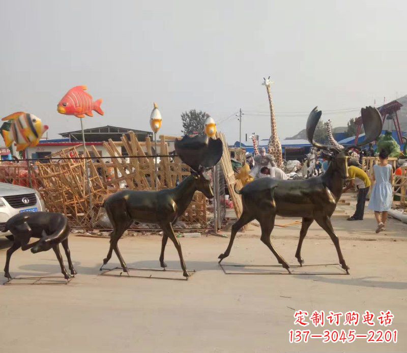 泰安大角鹿群的铜雕美丽的艺术精品