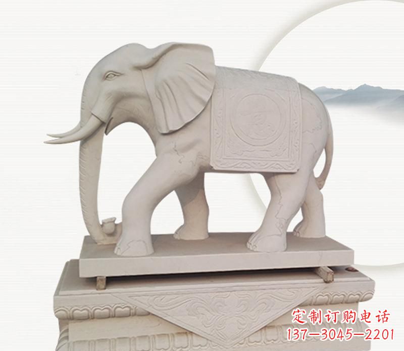 泰安大理石公园内的巨大雕塑