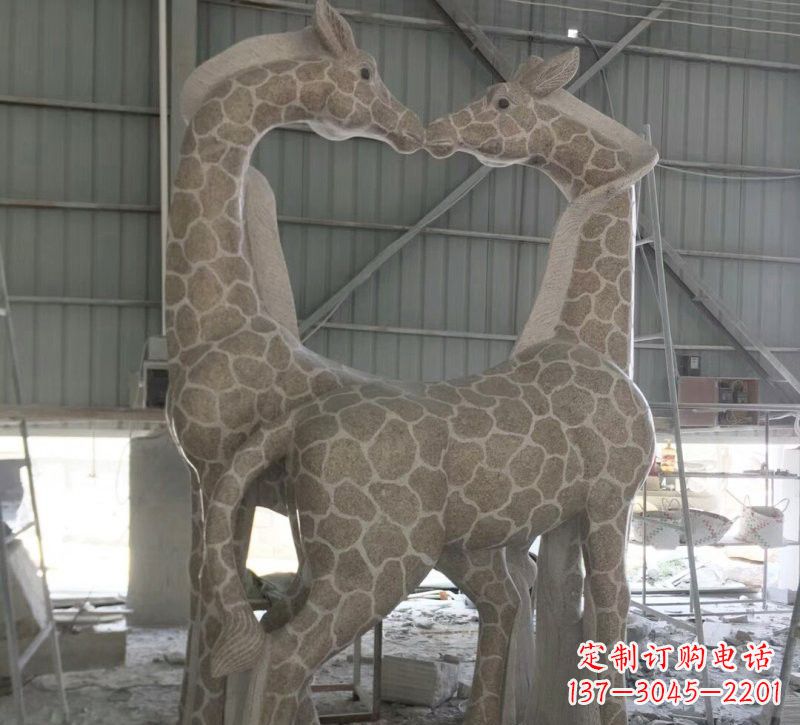 泰安大理石艺术精美长颈鹿雕塑