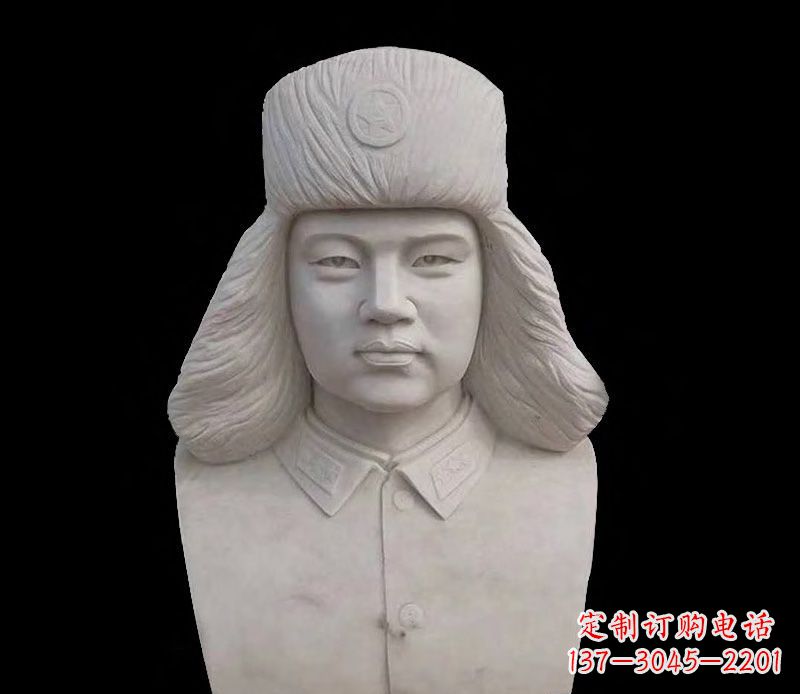泰安激励青年的雷锋石雕