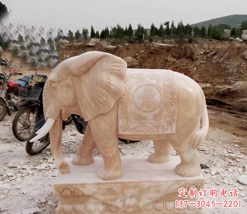 泰安优雅大象大理石雕塑