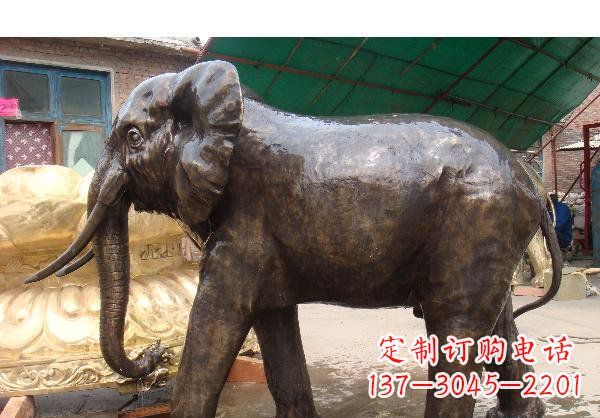 泰安大象公园动物铜雕