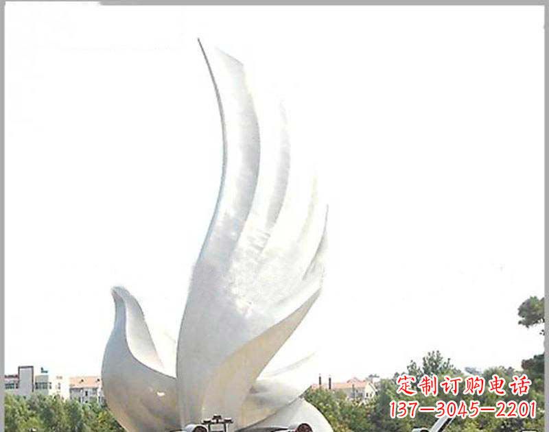 泰安大型不锈钢雕塑和平鸽护航