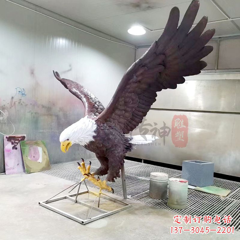 泰安优雅老鹰雕塑