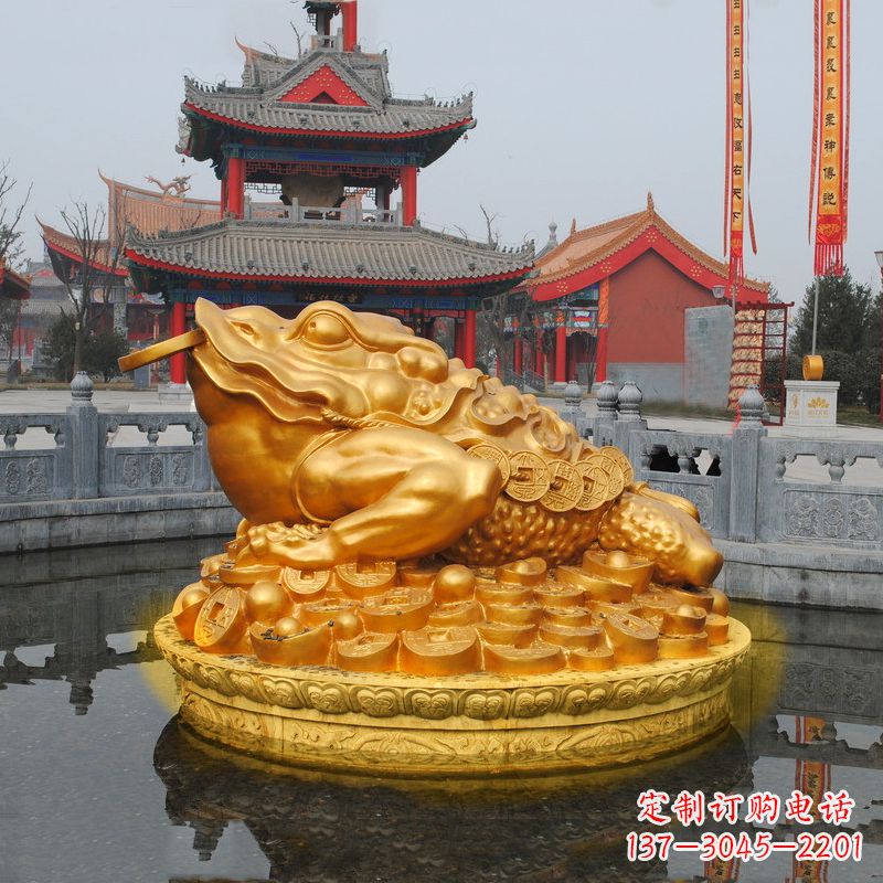 泰安大型鎏金金蟾景区水景神兽动物雕塑