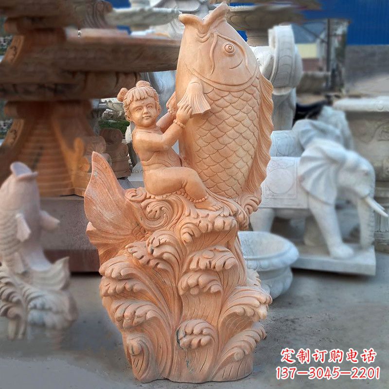 泰安大型喷水鲤鱼景观雕塑-晚霞红石雕动物喷泉