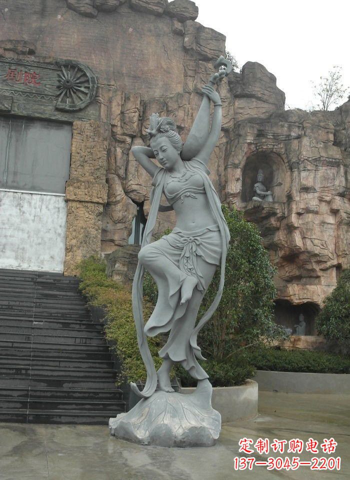 泰安琵琶飞天人物石雕