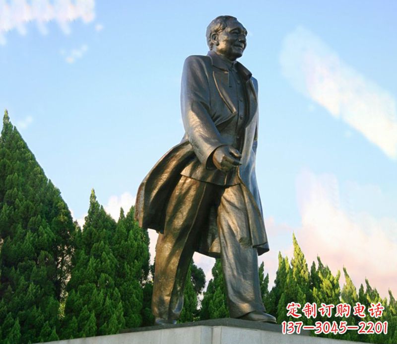 泰安激励千秋,抒发热爱——中领雕塑定制邓小平雕塑