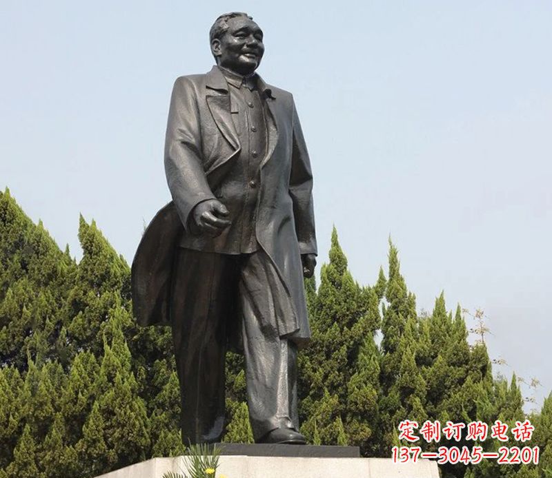 泰安邓小平公园伟人铜雕