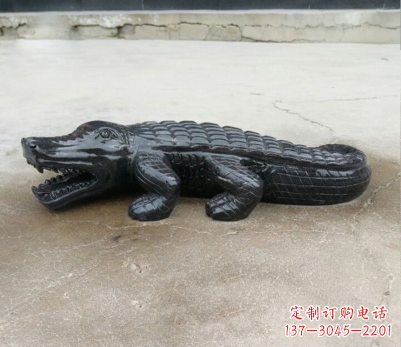 泰安动物鳄鱼景观石雕