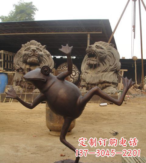 泰安青蛙铜雕,精美而可爱