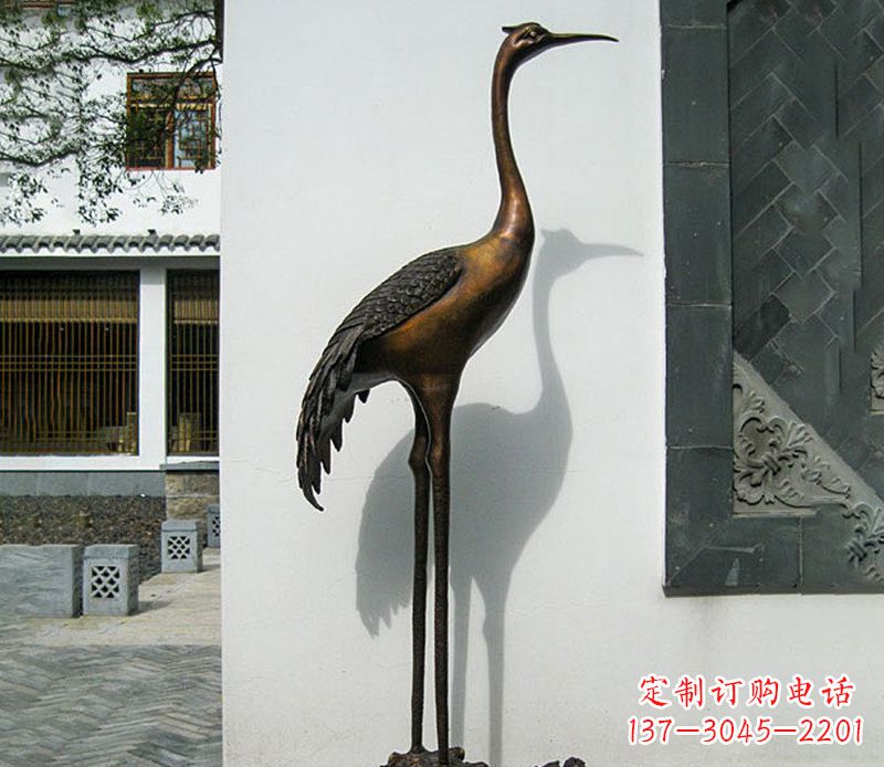 泰安仙鹤雕塑,精美绝伦,艺术动人