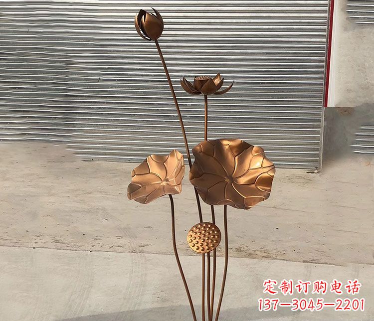 泰安锻铜不锈钢荷花雕塑
