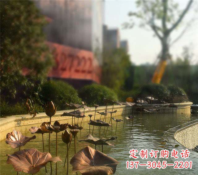 泰安荷叶风情传承——锻铜荷花荷叶小区景观雕塑