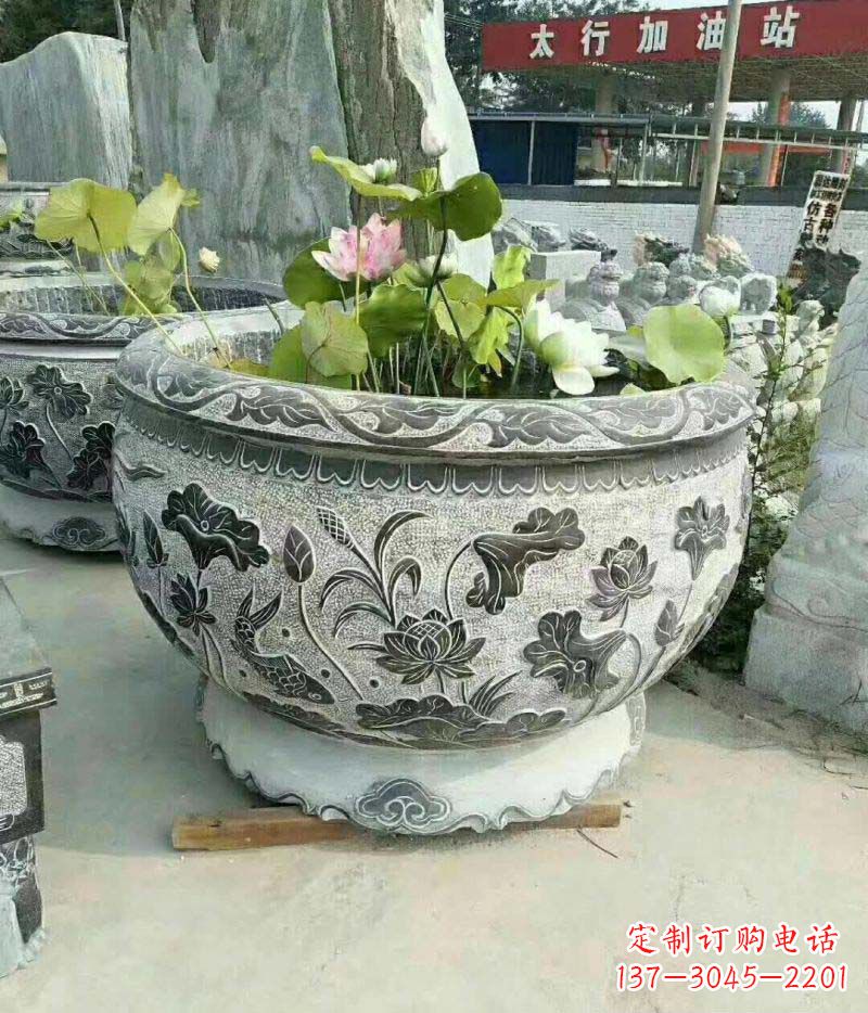 泰安仿古石雕荷花水缸——精美的艺术品