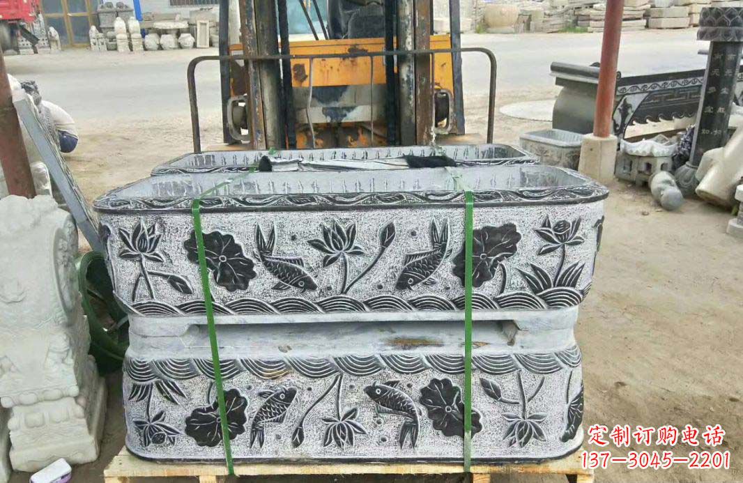泰安精美古典仿古石水缸雕塑