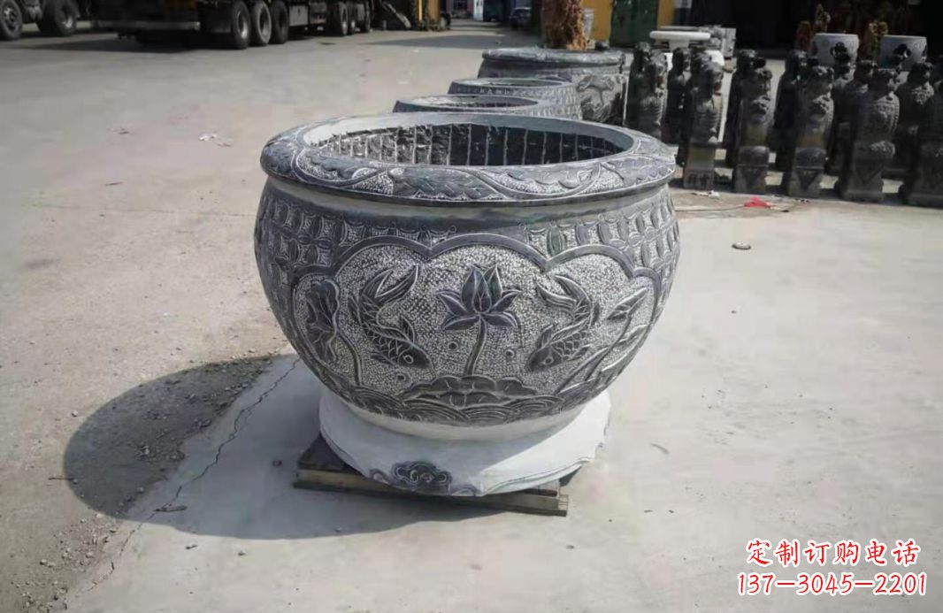 泰安仿古石水缸荷花鲤鱼石雕