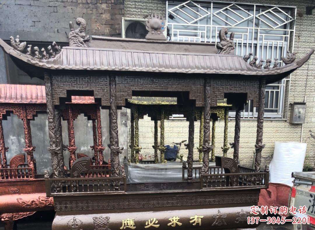 泰安精美仿古铜香炉雕塑