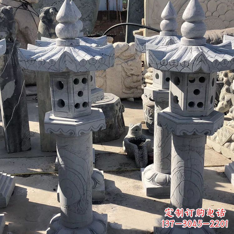 泰安中式仿古青石灯笼雕塑