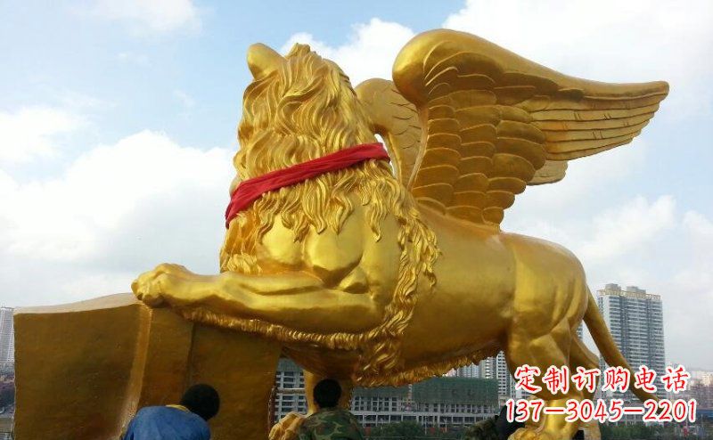 泰安仿铜飞狮玻璃钢动物雕塑