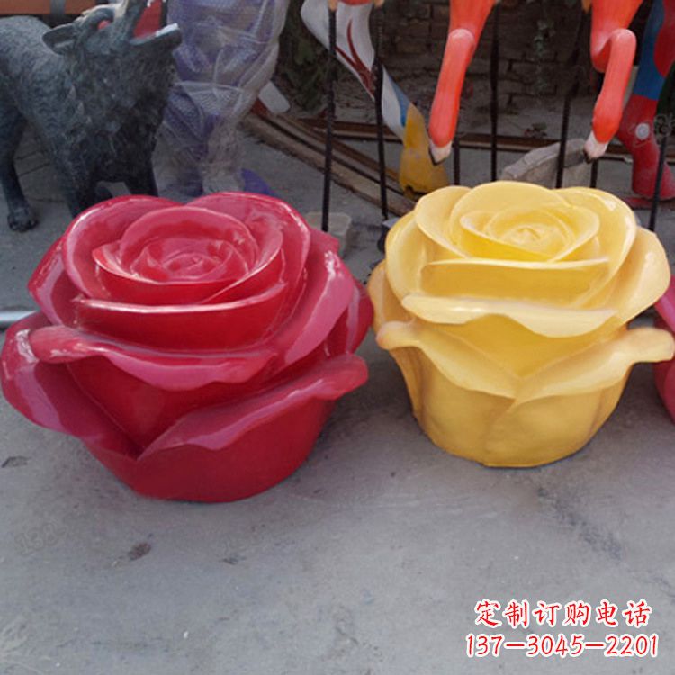 泰安精美仿真玻璃钢玫瑰雕塑