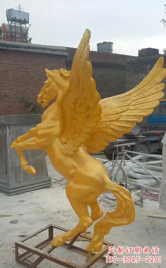 泰安飞马玻璃钢仿铜动物雕塑