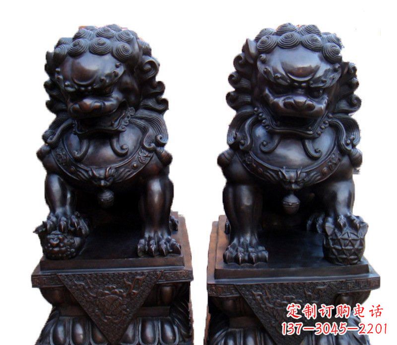 泰安纯铜故宫狮子摆件雕塑
