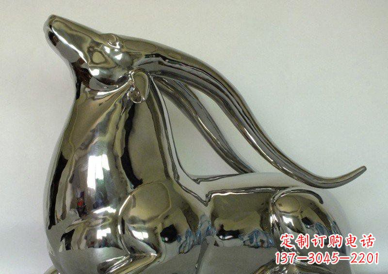 泰安中领雕塑定制公园装饰不锈钢羚羊雕塑