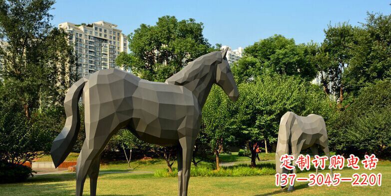 泰安产品名称不锈钢动物抽象雕塑