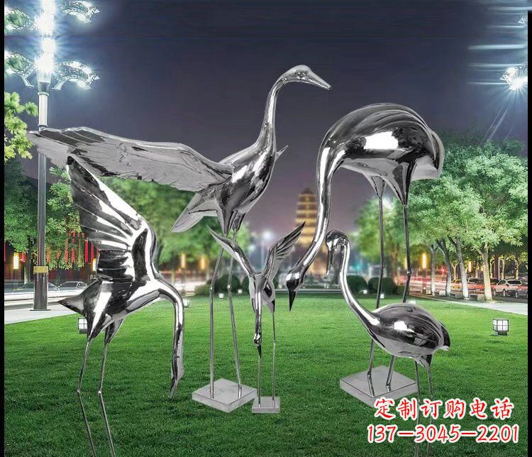 泰安大型不锈钢仙鹤雕塑