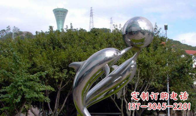泰安高贵静谧的不锈钢海豚顶球雕塑