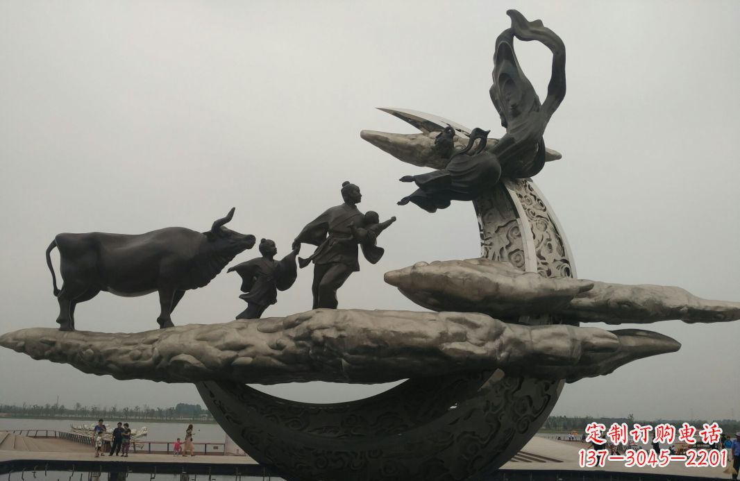 泰安古典传说景观雕塑牛郎织女