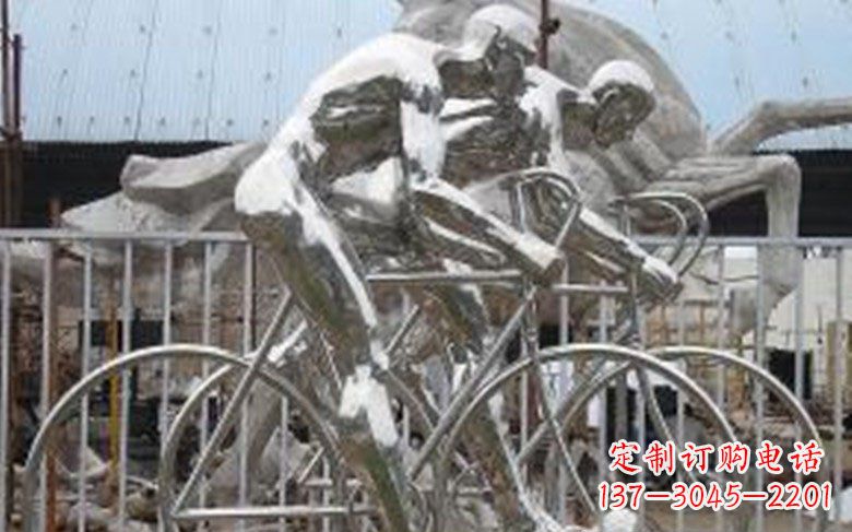 泰安铸造不锈钢骑自行车景观雕塑