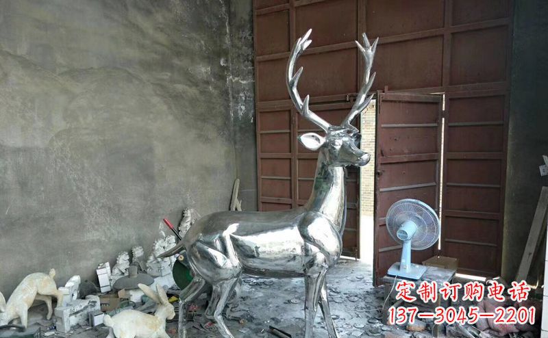 泰安艺术精美的不锈钢鹿装置雕塑