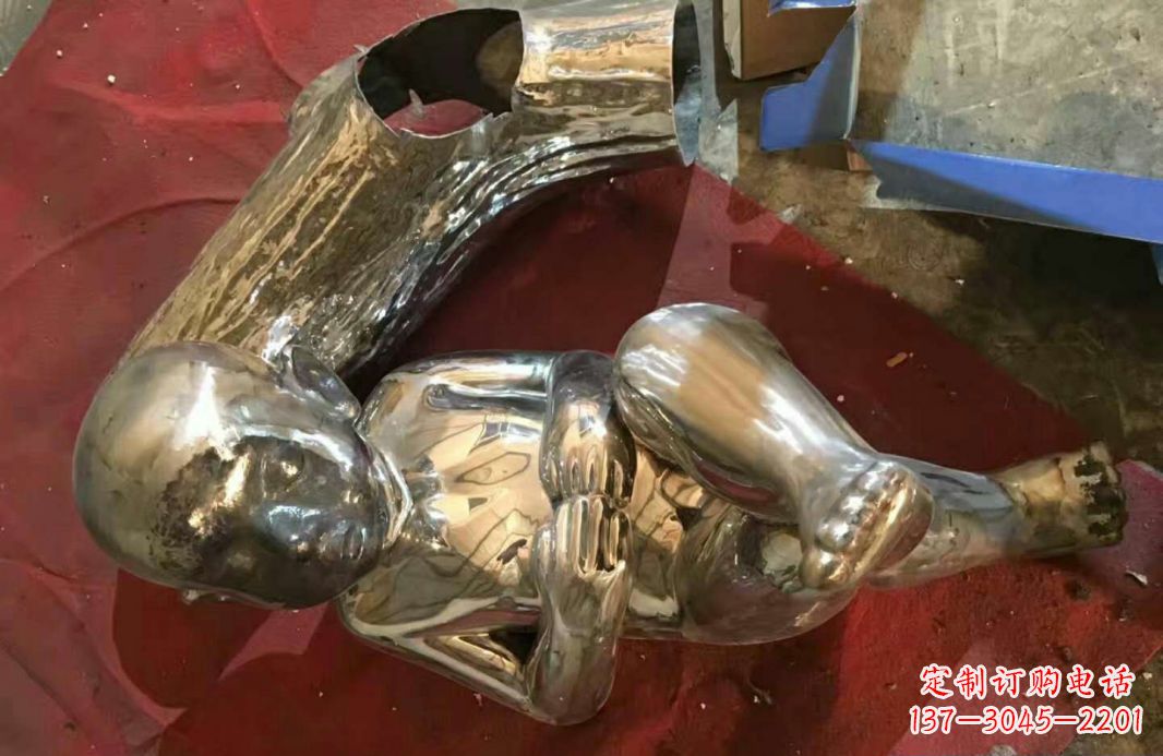 泰安风格时尚可爱的不锈钢儿童雕塑