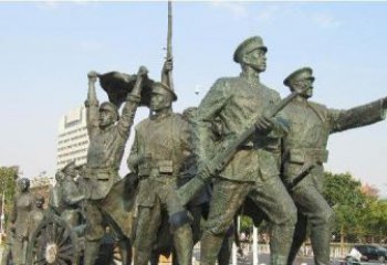 泰安纪念革命先烈的战士雕塑