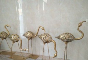 泰安不锈钢抽象火烈鸟动物雕塑
