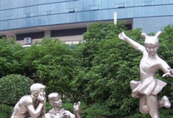 泰安优质不锈钢学生人物雕塑